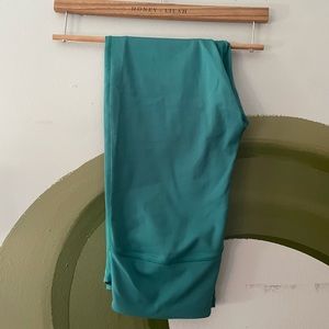 Fabletics, teal/emerald leggings, size large